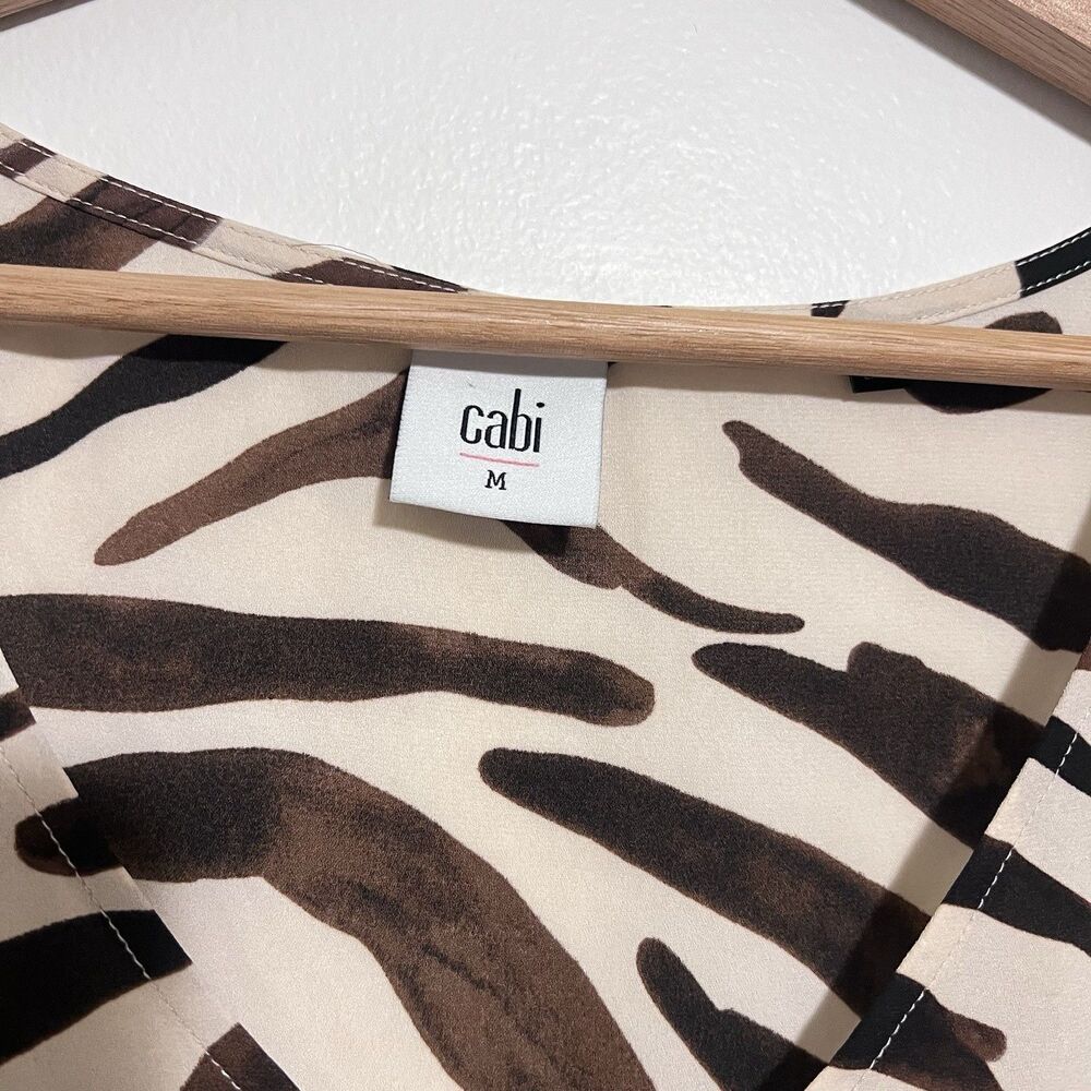 Cabi 3771 Zebra Print Flutter Sleeve Blouse Medium Cream Brown Animal Print Top - Picture 4 of 9